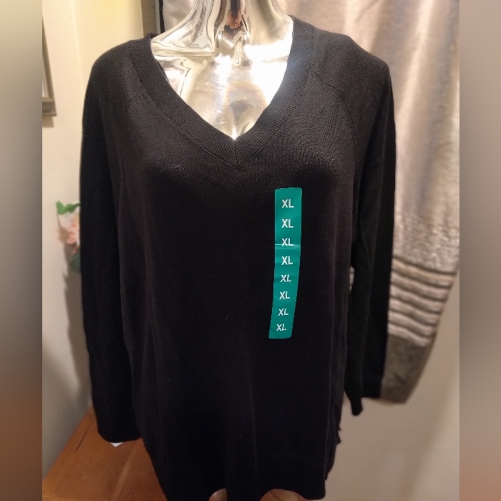 Lucky V Neck Sweater XL